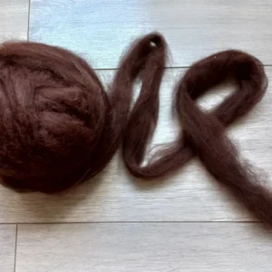 Alpaca lontwol donkerbruin AL11